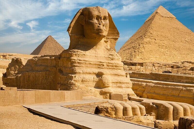 Sphinx statue