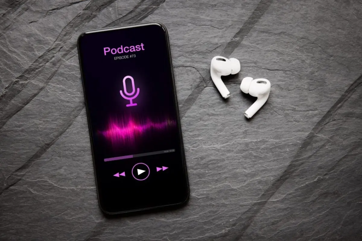 The best podcast apps for iOS and Android