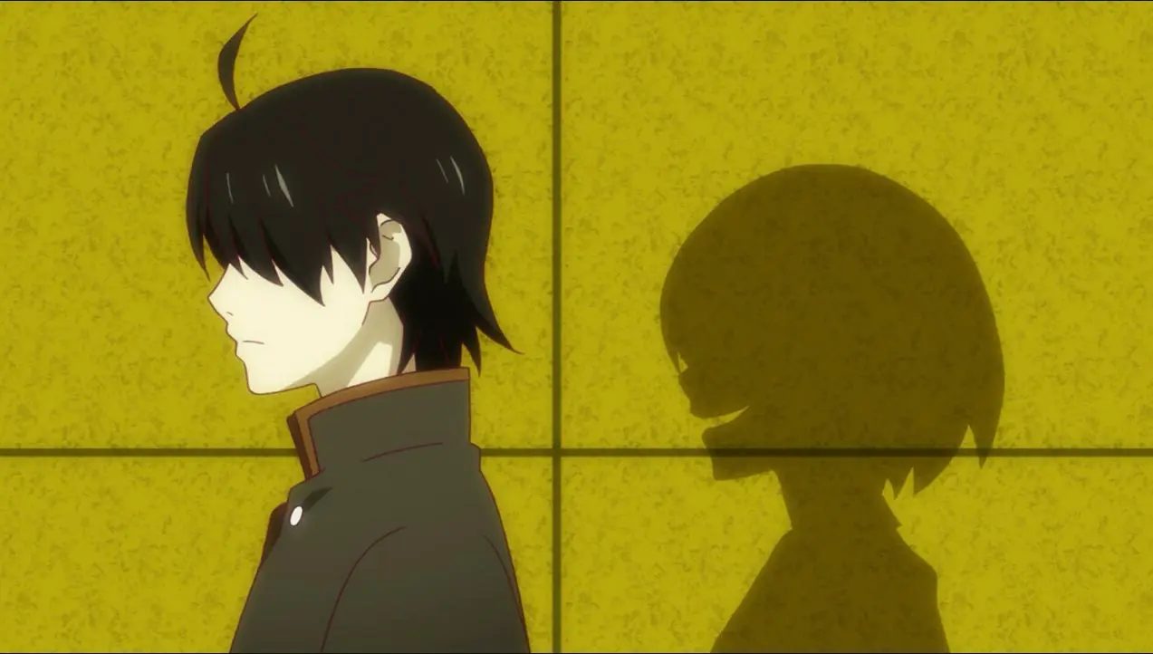 owarimonogatari-young-boy-horror-smiling-shadow-behind-him